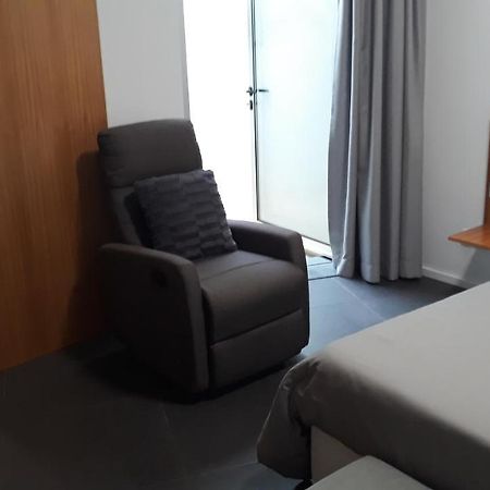 Angra Downtown Apartment Angra do Heroismo Ngoại thất bức ảnh