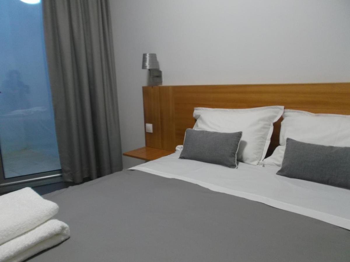 Angra Downtown Apartment Angra do Heroismo Ngoại thất bức ảnh