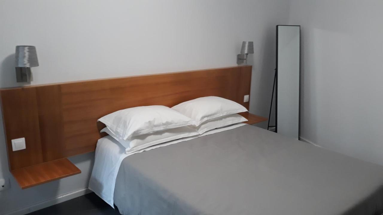 Angra Downtown Apartment Angra do Heroismo Ngoại thất bức ảnh