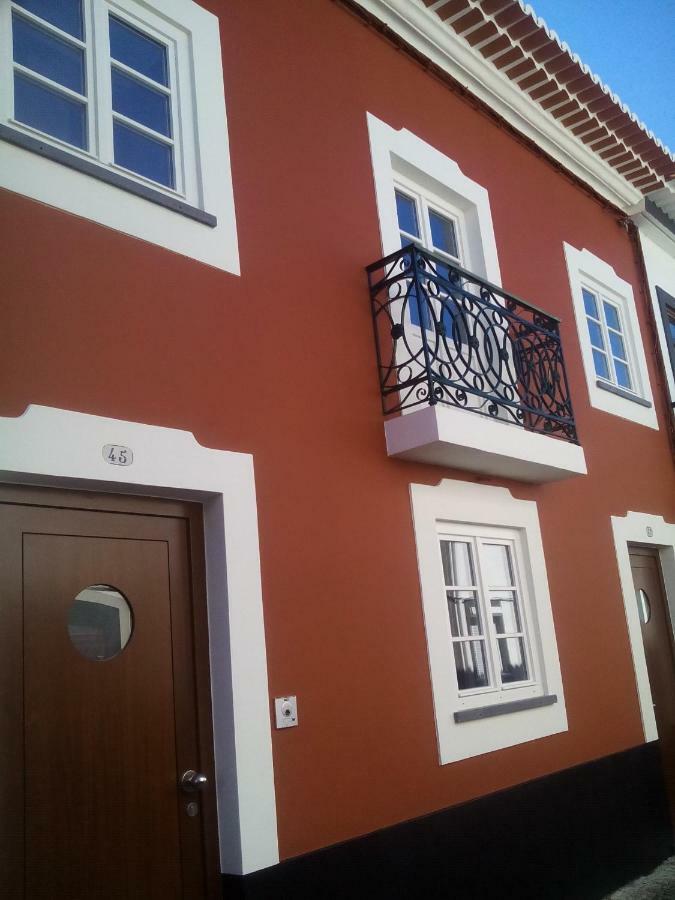 Angra Downtown Apartment Angra do Heroismo Ngoại thất bức ảnh