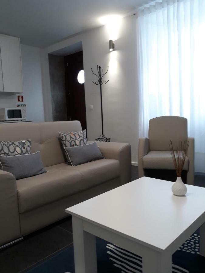 Angra Downtown Apartment Angra do Heroismo Ngoại thất bức ảnh